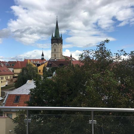 Hotel Black Horse Prešov Esterno foto